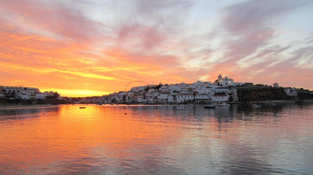 One2Seven Lejlighedshotel Ferragudo  Eksteriør billede